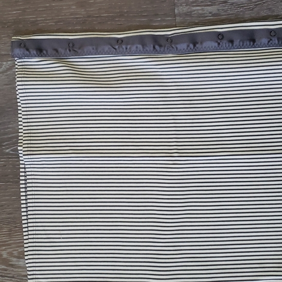 Lululemon Vinyasa Scarf - Picture 3 of 4